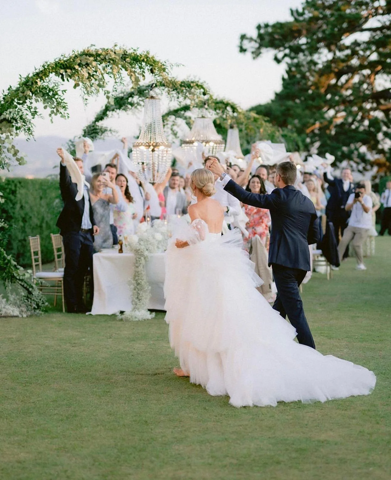 Why Instagram Helps Wedding Planners Win Trust