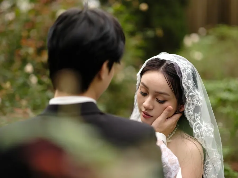 Close portrait of a wedding couple